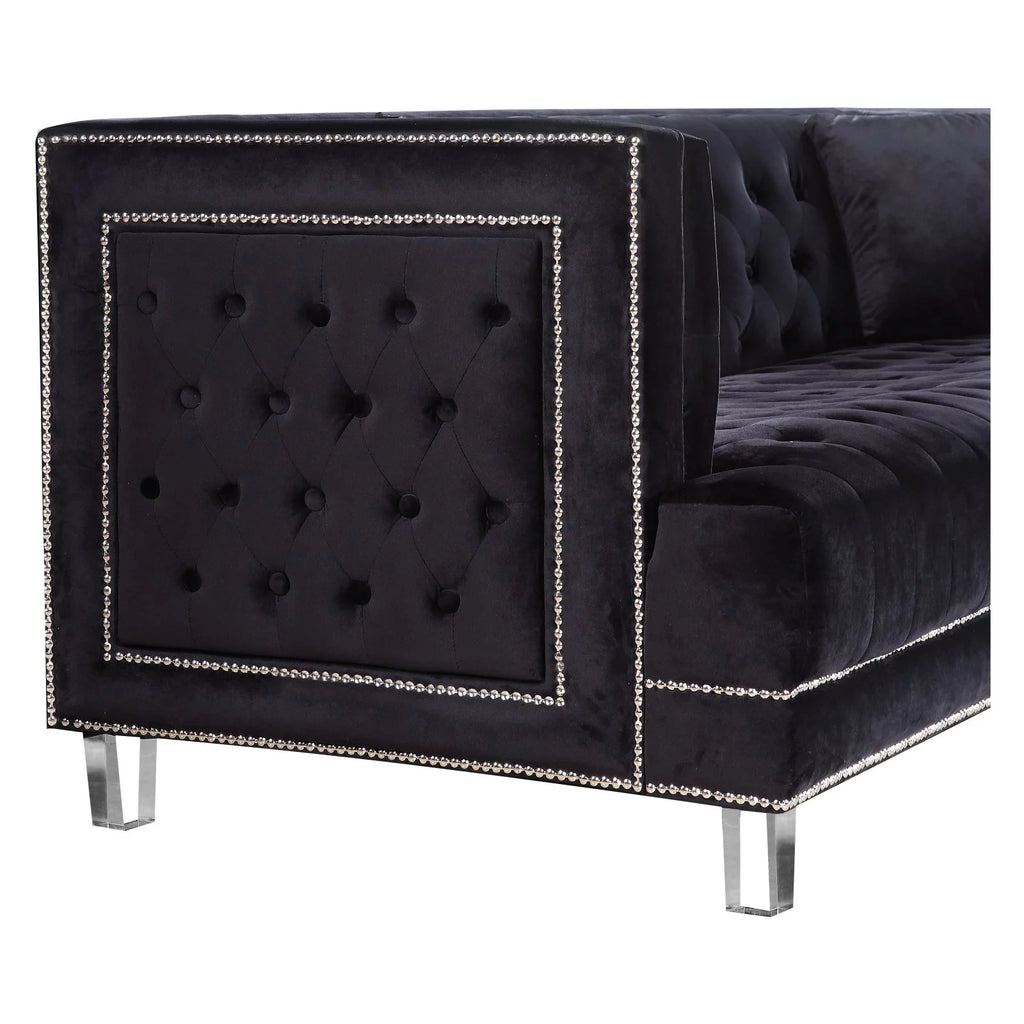 Cream Velvet Chair P424