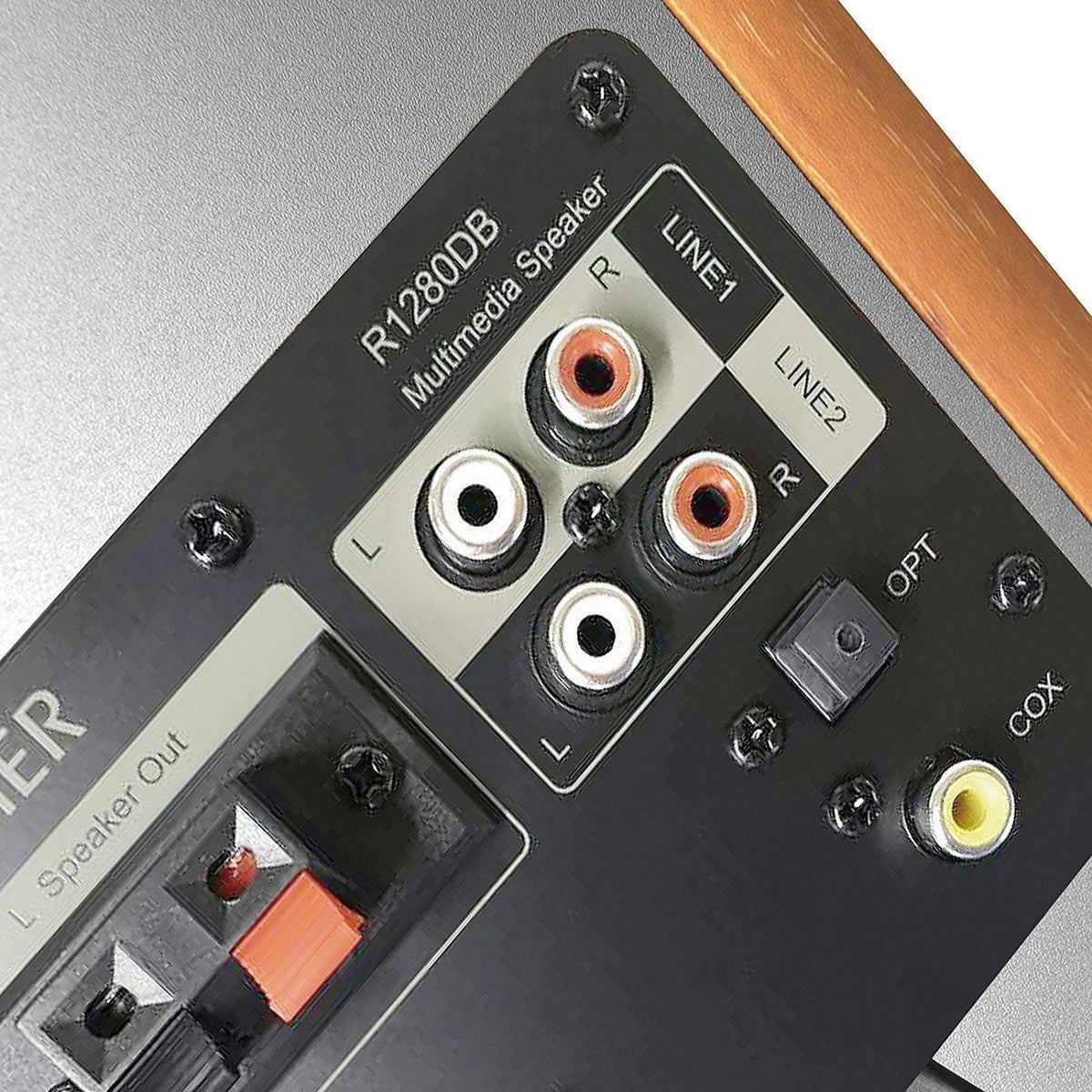 Powered Bluetooth Bookshelf Speakers T93040