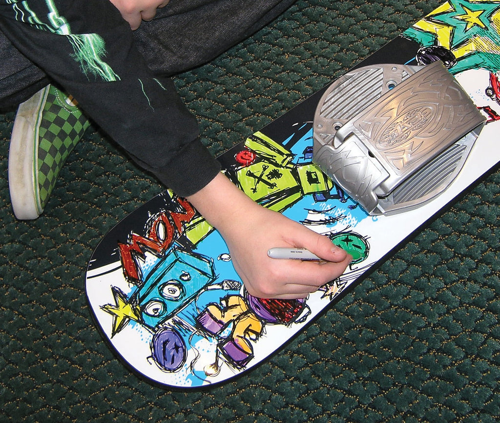 Kid's Beginner Graffiti Snowboard T644574
