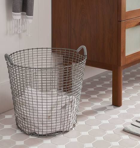 Handmade Wire Basket P8168
