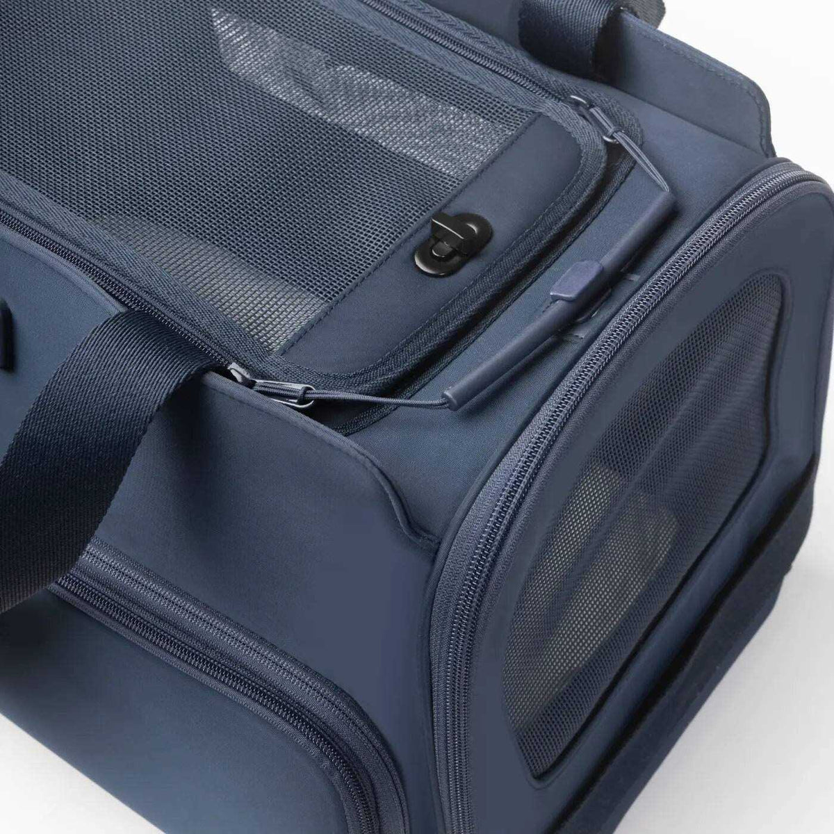 Travel Pet Carrier for Small Dogs and Cats H73193