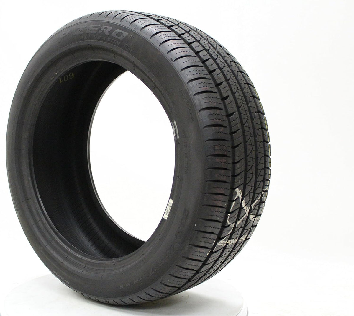 215/55R17XL 98W All-Season Radial Tire I546