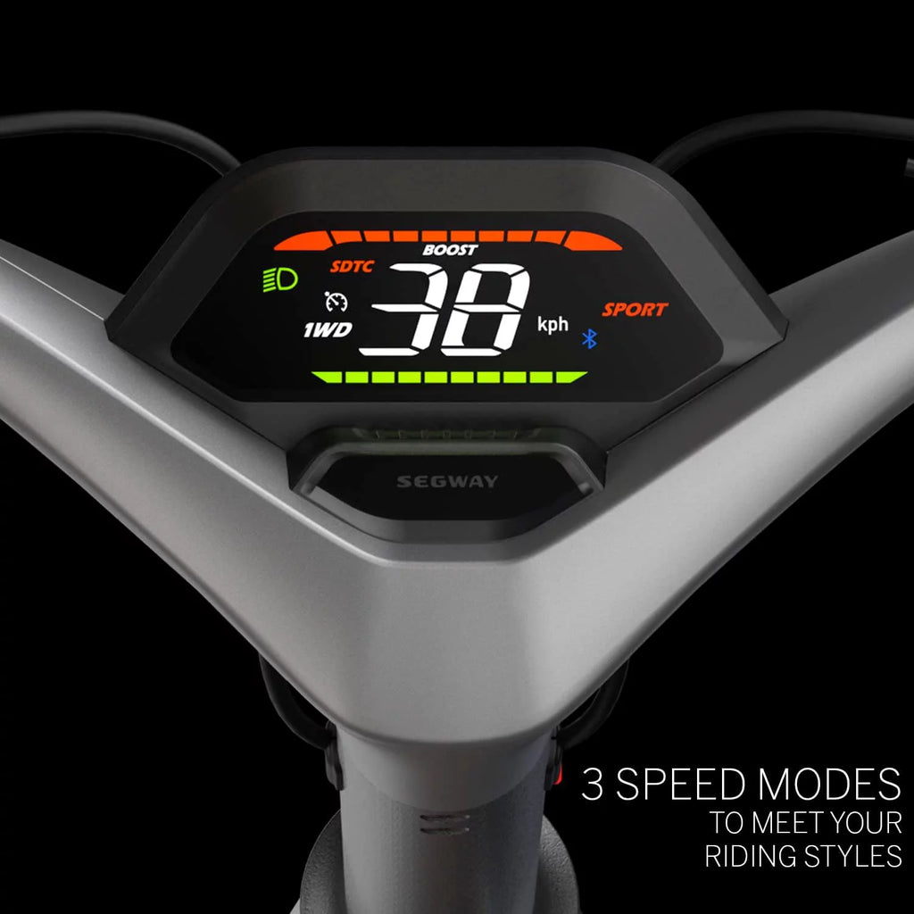 3000W Motor 43.5 Miles Long Range Dual Suspension 11" Tires Foldable Scooter Y324