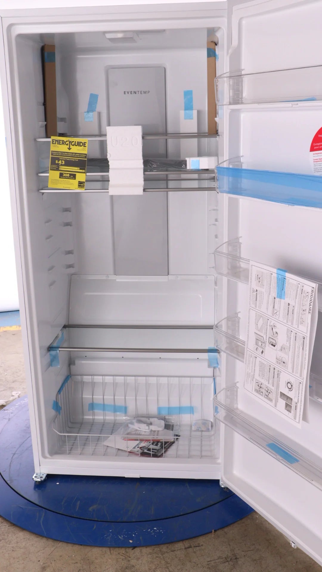 White 20 Cu Ft Single-Door Refrigerator M35900