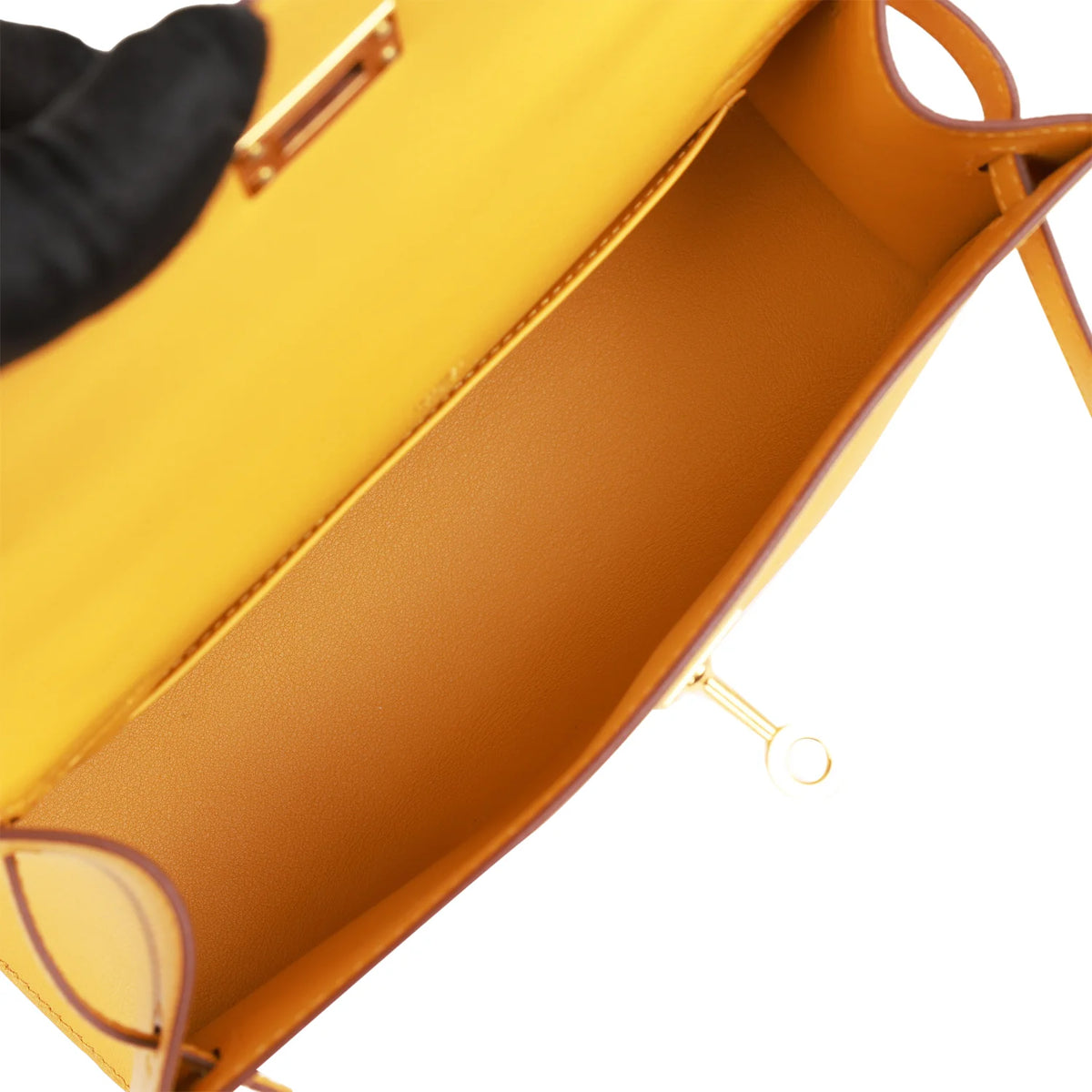 Jaune Ambre Swift Pochette R99680
